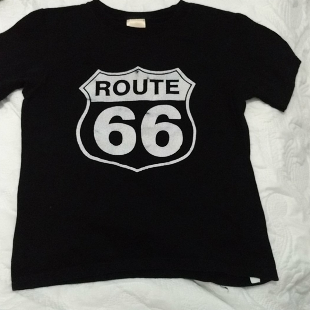 Good Shirt M boy/ girl shirt